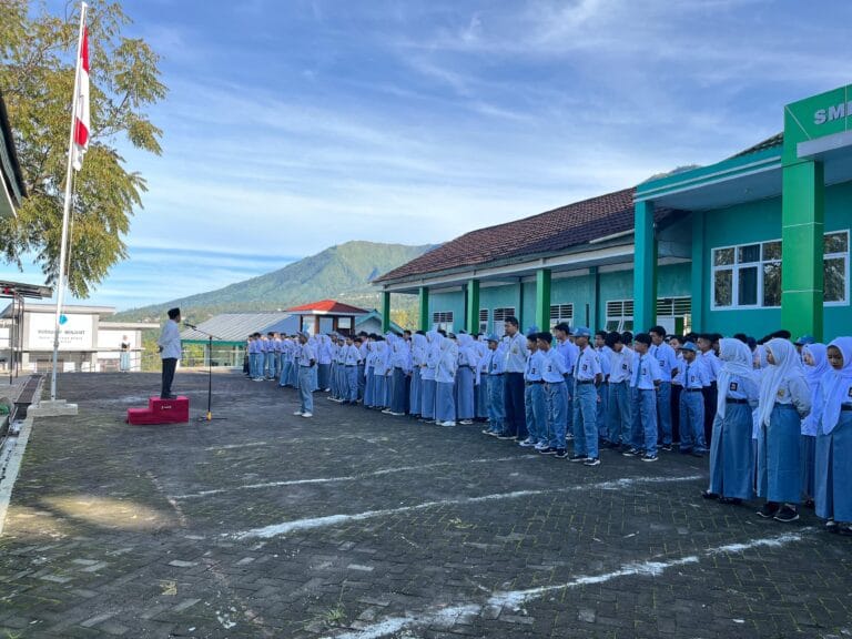 Penutupan MPLS SMK Tahun Ajaran 2025/2026: Sekolah bukan hanya belajar!